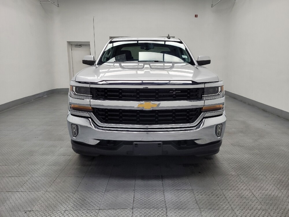 2018 Chevrolet Silverado 1500 in Las Vegas, NV 89104 - 18124367 14