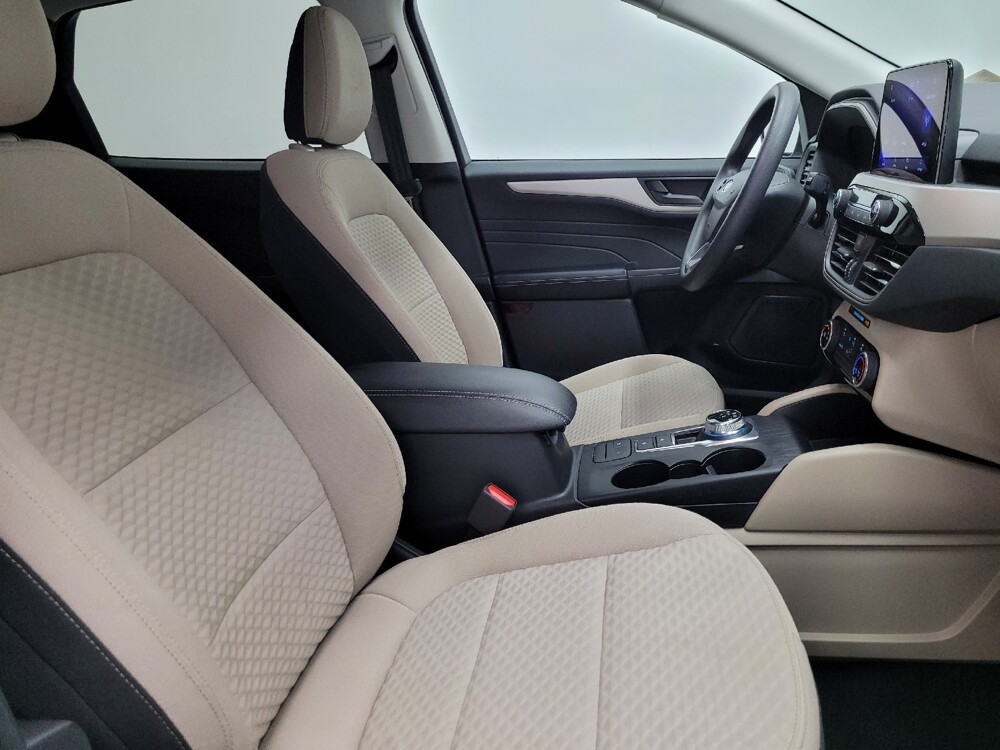 2022 Ford Escape in Las Vegas, NV 89104 - 18124369 21