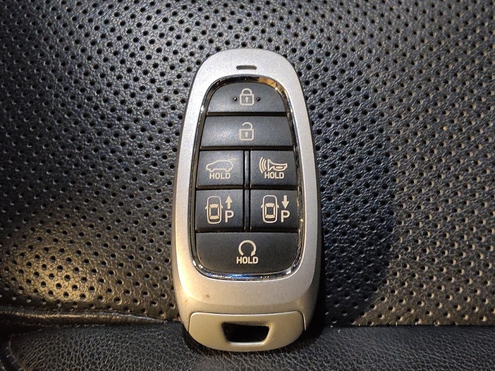 2023 Hyundai Santa Fe in Jacksonville, FL 32210 - 18124371 32