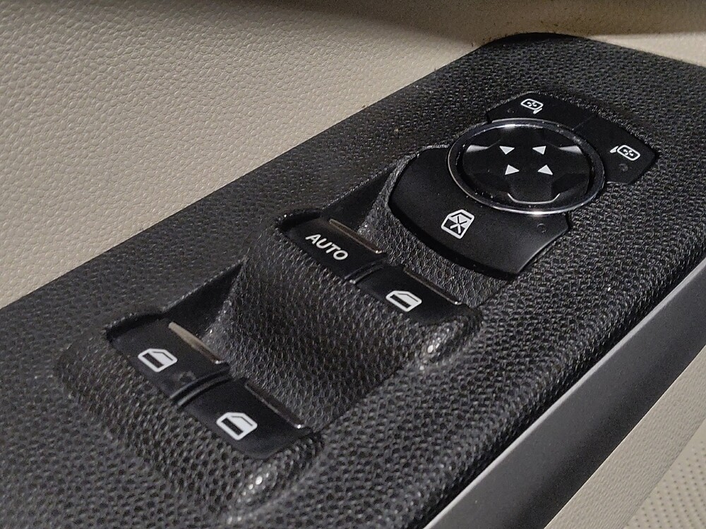 2018 Ford EcoSport in Lauderdale Lakes, FL 33313 - 18124375 27