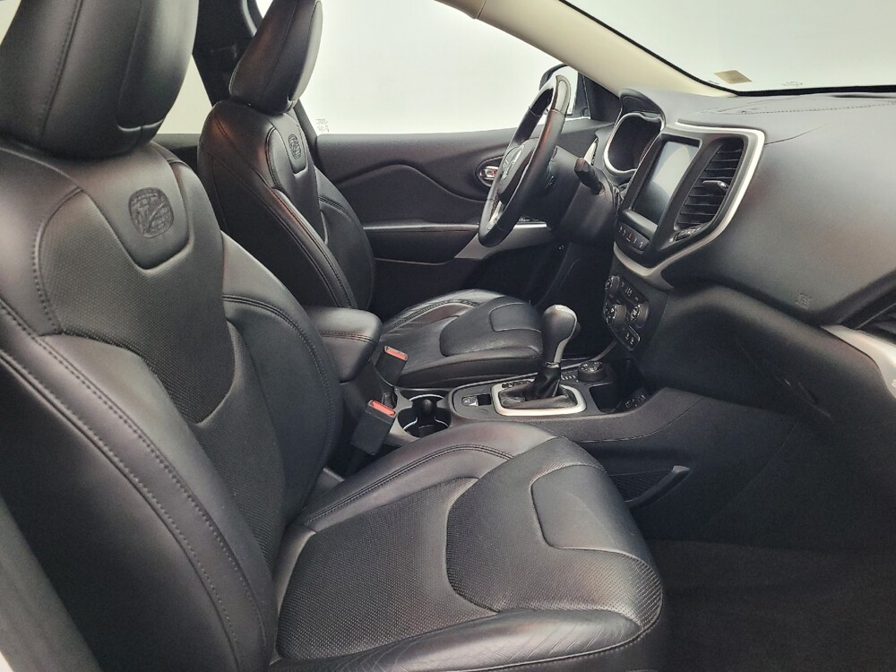 2017 Jeep Cherokee in Savannah, GA 31419 - 18124378 21