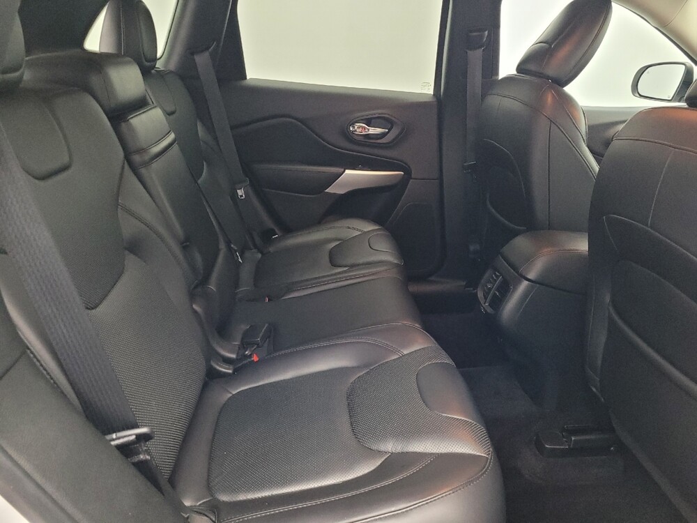 2017 Jeep Cherokee in Savannah, GA 31419 - 18124378 19