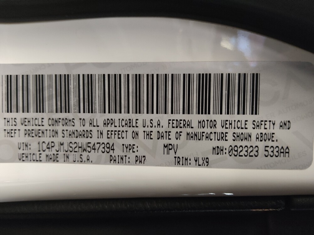 2017 Jeep Cherokee in Savannah, GA 31419 - 18124378 33