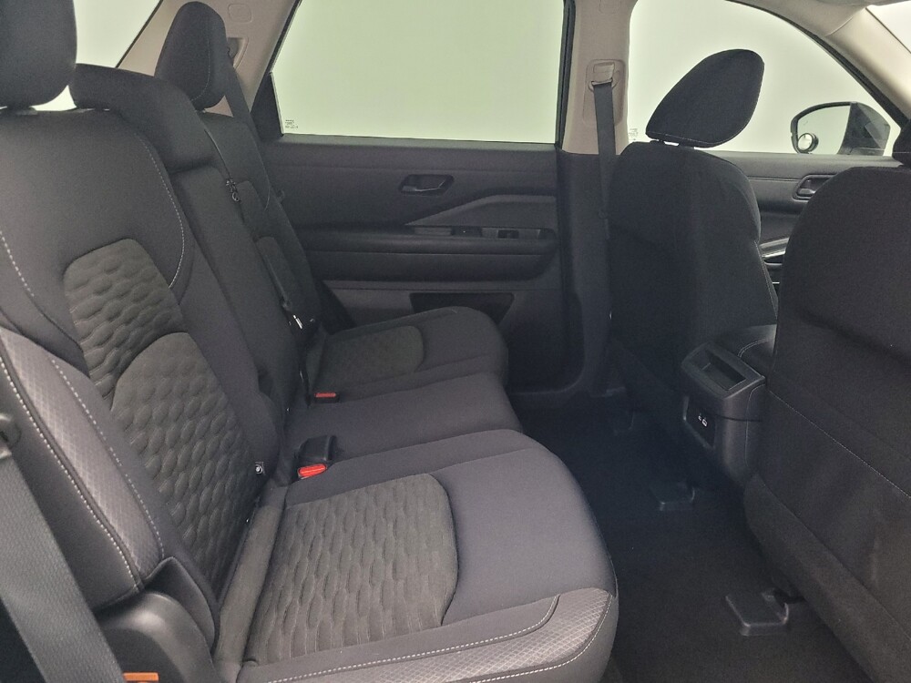 2023 Nissan Pathfinder in Savannah, GA 31419 - 18124388 19