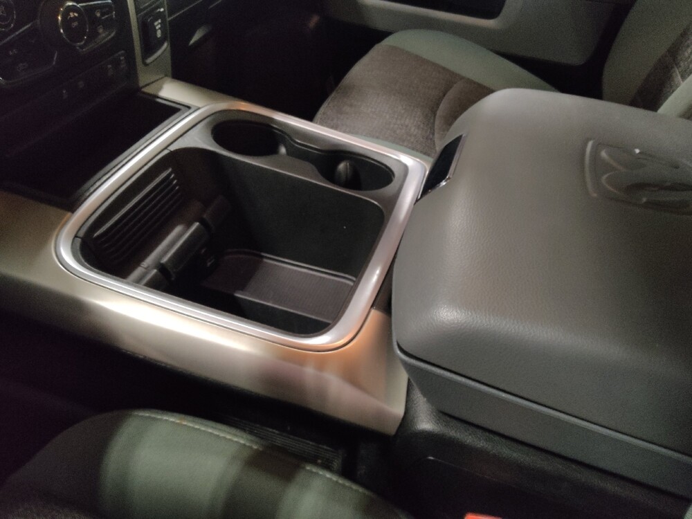 2016 RAM 1500 in Hialeah, FL 33014 - 18124390 26