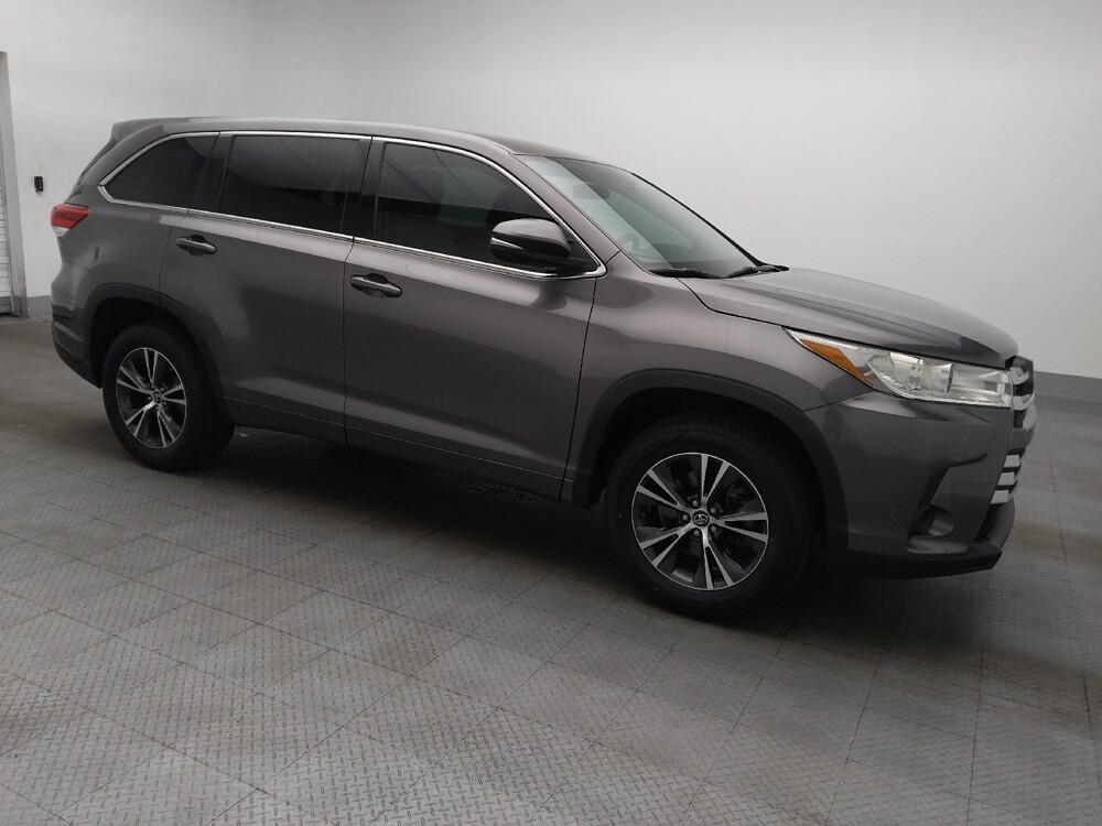 2018 Toyota Highlander in Ocala, FL 34471 - 18124393 11