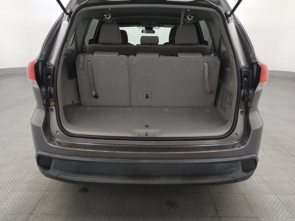 2018 Toyota Highlander in Ocala, FL 34471 - 18124393 29