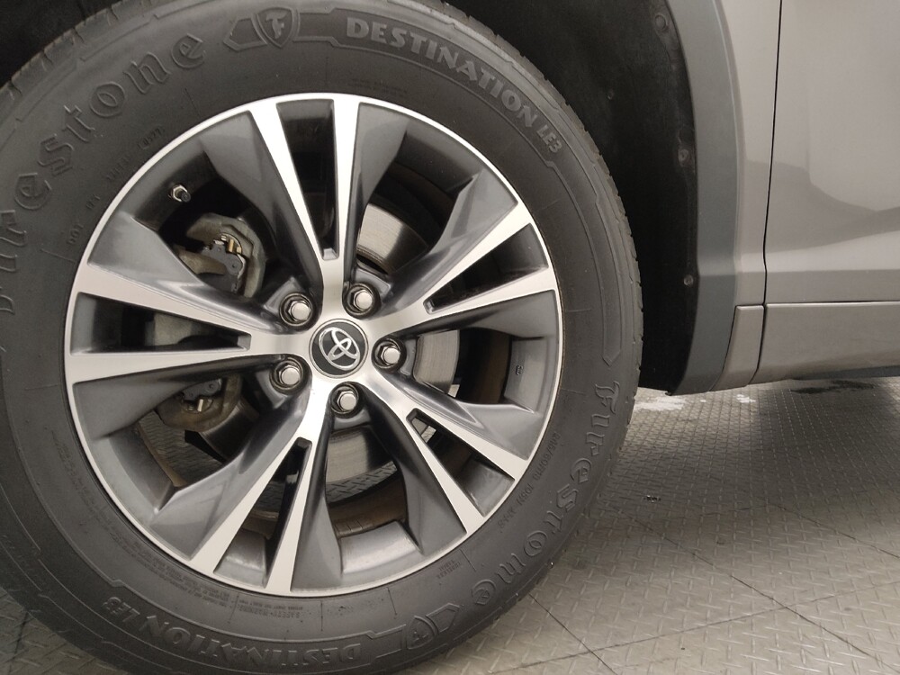 2018 Toyota Highlander in Ocala, FL 34471 - 18124393 31