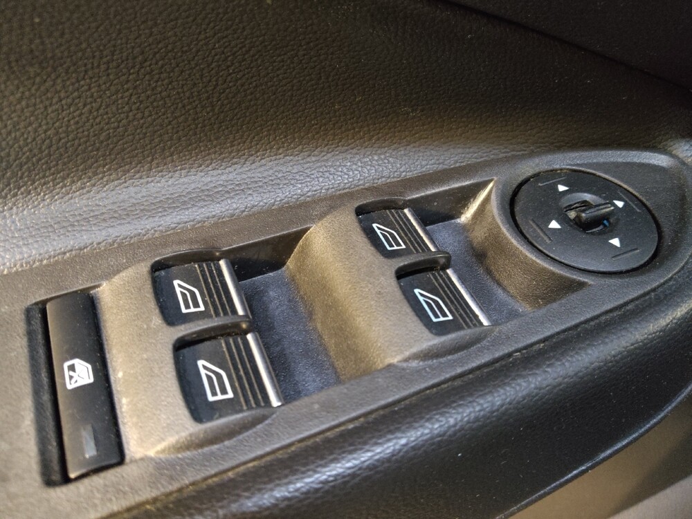 2019 Ford Escape in Charleston, SC 29414 - 18124403 27