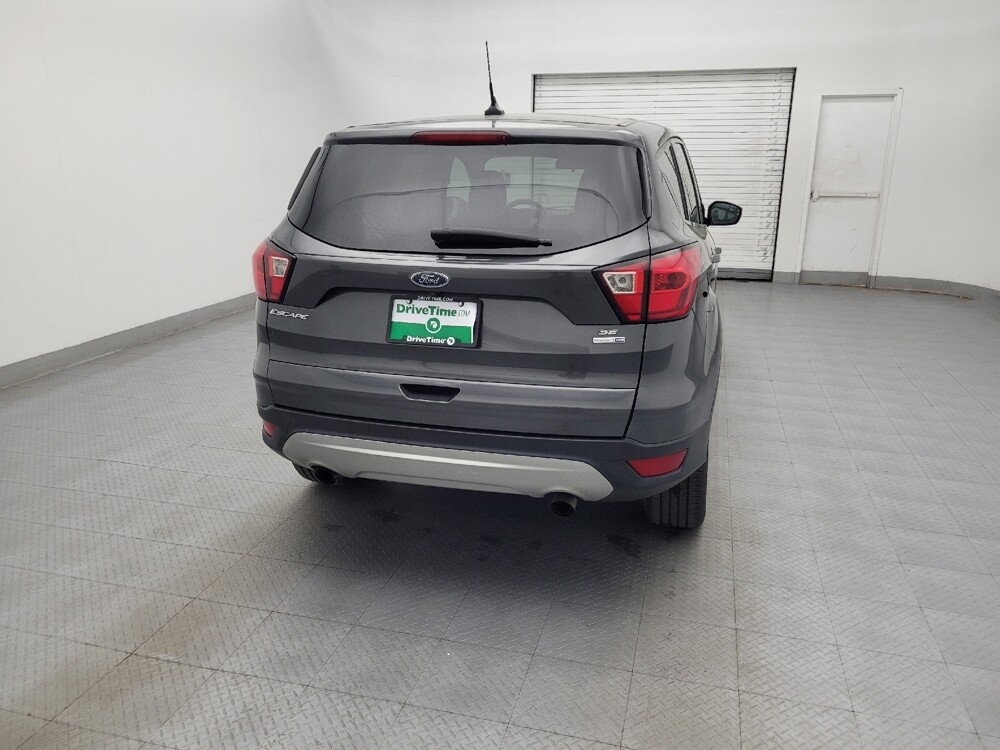 2019 Ford Escape in Charleston, SC 29414 - 18124403 7