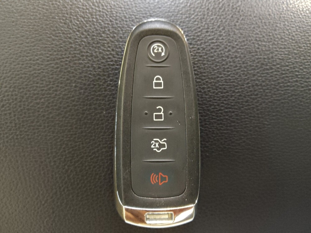 2019 Ford Escape in Charleston, SC 29414 - 18124403 32