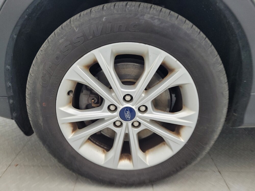 2019 Ford Escape in Charleston, SC 29414 - 18124403 31