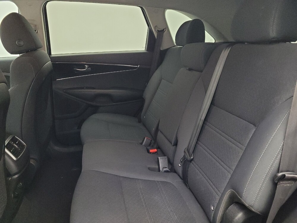 2020 Kia Sorento in Raleigh, NC 27604 - 18124405 18