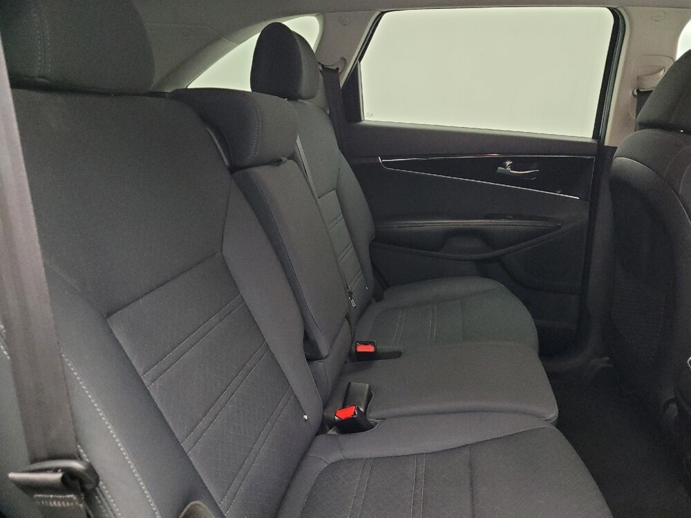 2020 Kia Sorento in Raleigh, NC 27604 - 18124405 19