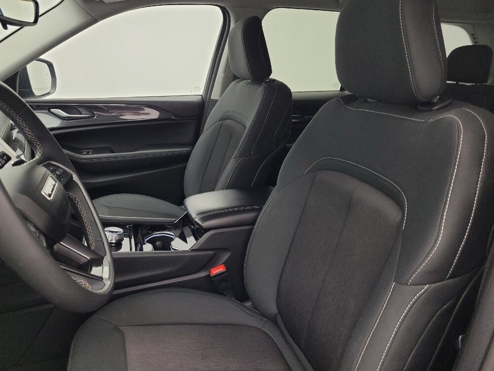 2023 Jeep Grand Cherokee in Winston-Salem, NC 27103 - 18124412 17