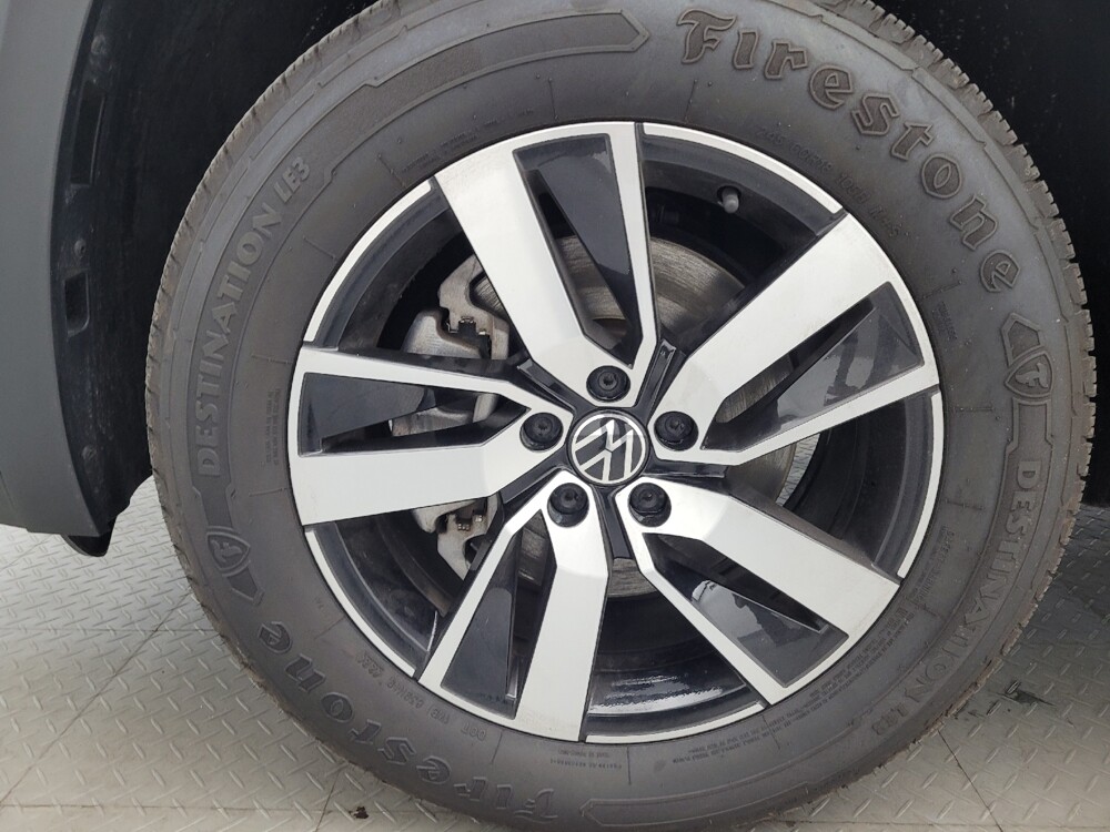 2022 Volkswagen Atlas in Charleston, SC 29414 - 18124420 31