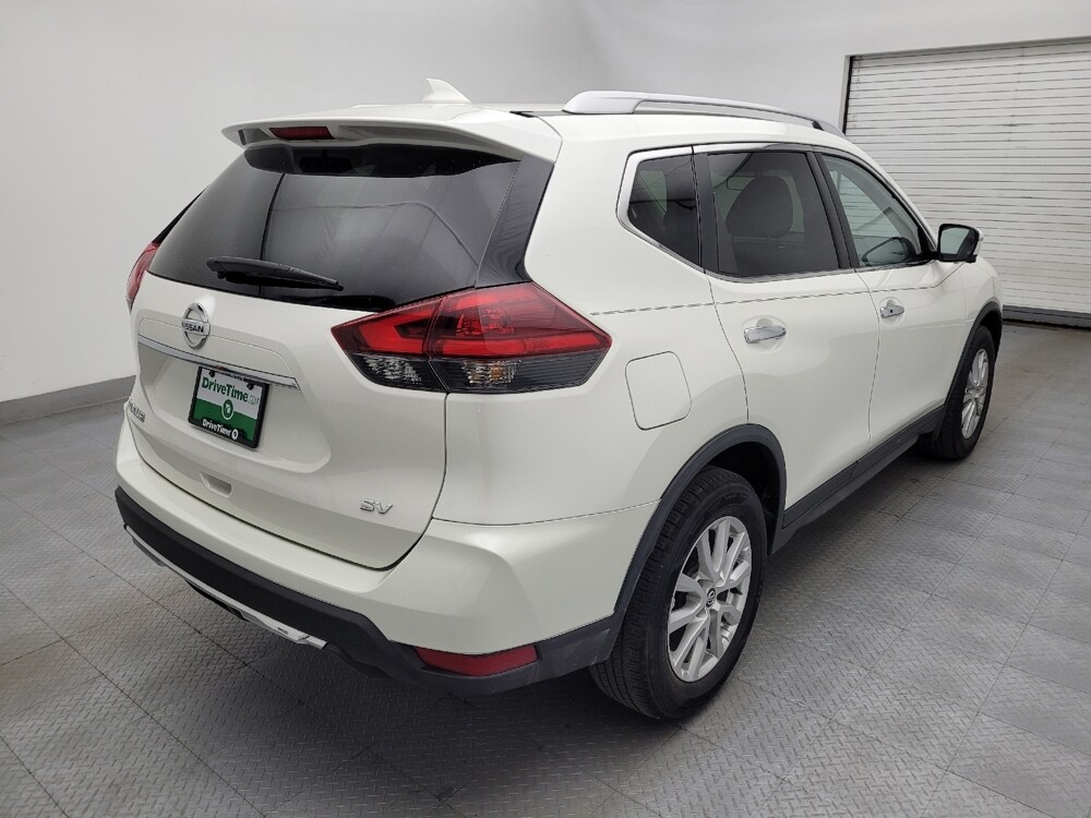 2018 Nissan Rogue in Greenville, SC 29607 - 18124429 9