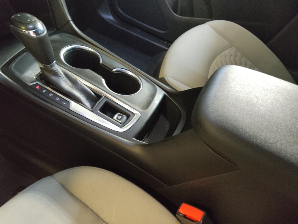 2018 Chevrolet Equinox in Charleston, SC 29414 - 18124434 26