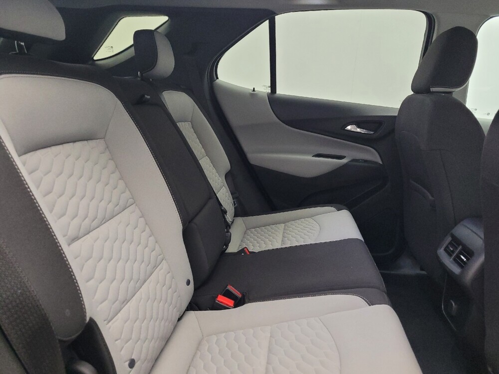 2018 Chevrolet Equinox in Charleston, SC 29414 - 18124434 19