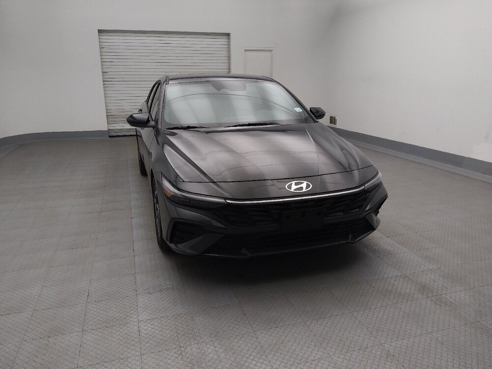 2025 Hyundai Elantra in Albuquerque, NM 87113 - 18124443 14