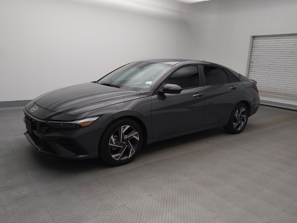 2025 Hyundai Elantra in Albuquerque, NM 87113 - 18124443 2