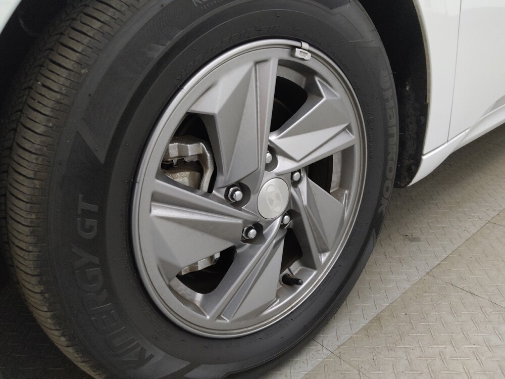 2025 Hyundai Elantra in Albuquerque, NM 87113 - 18124447 31