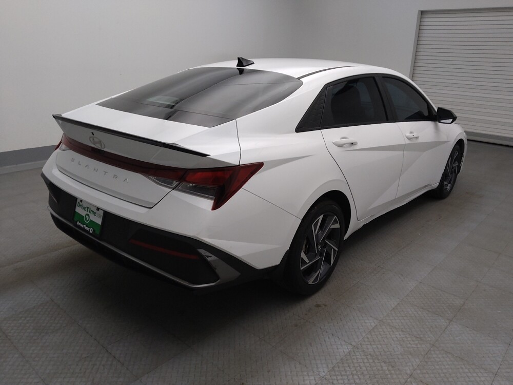 2025 Hyundai Elantra in Albuquerque, NM 87113 - 18124448 9