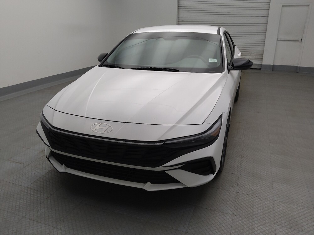 2025 Hyundai Elantra in Albuquerque, NM 87113 - 18124448 15