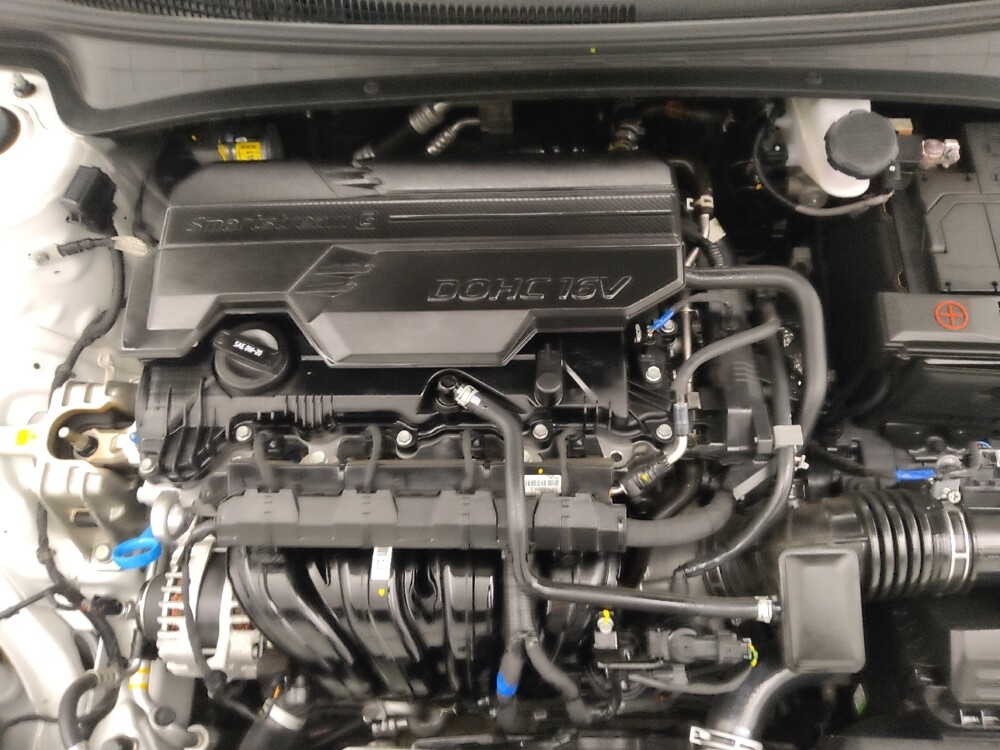 2025 Hyundai Elantra in Albuquerque, NM 87113 - 18124448 30