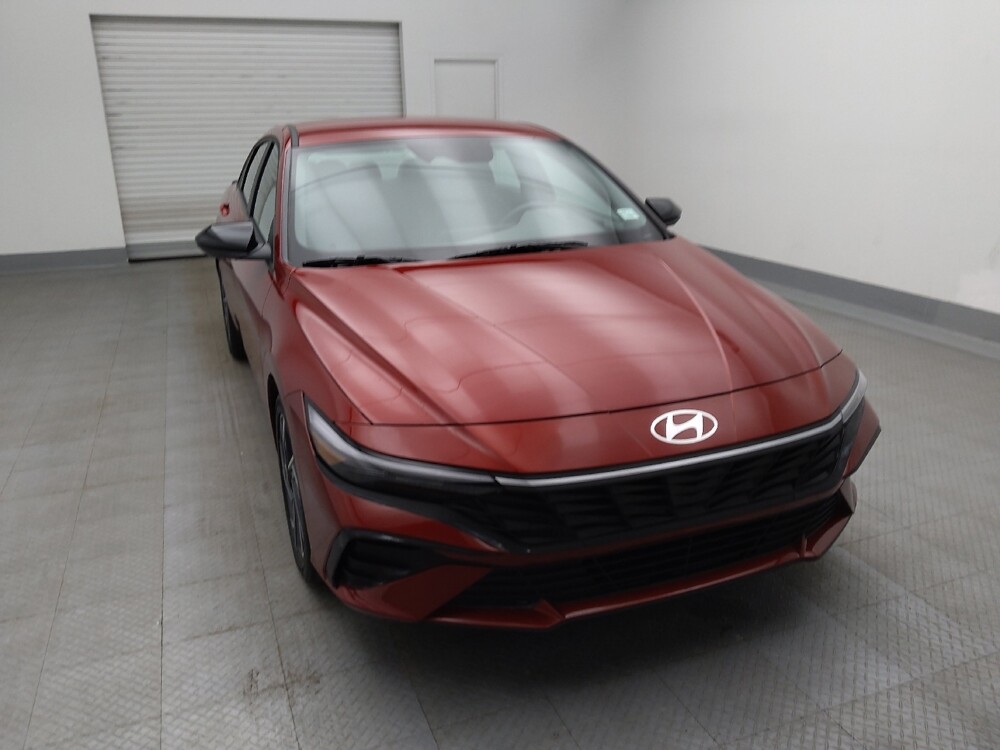 2025 Hyundai Elantra in Albuquerque, NM 87113 - 18124452 14