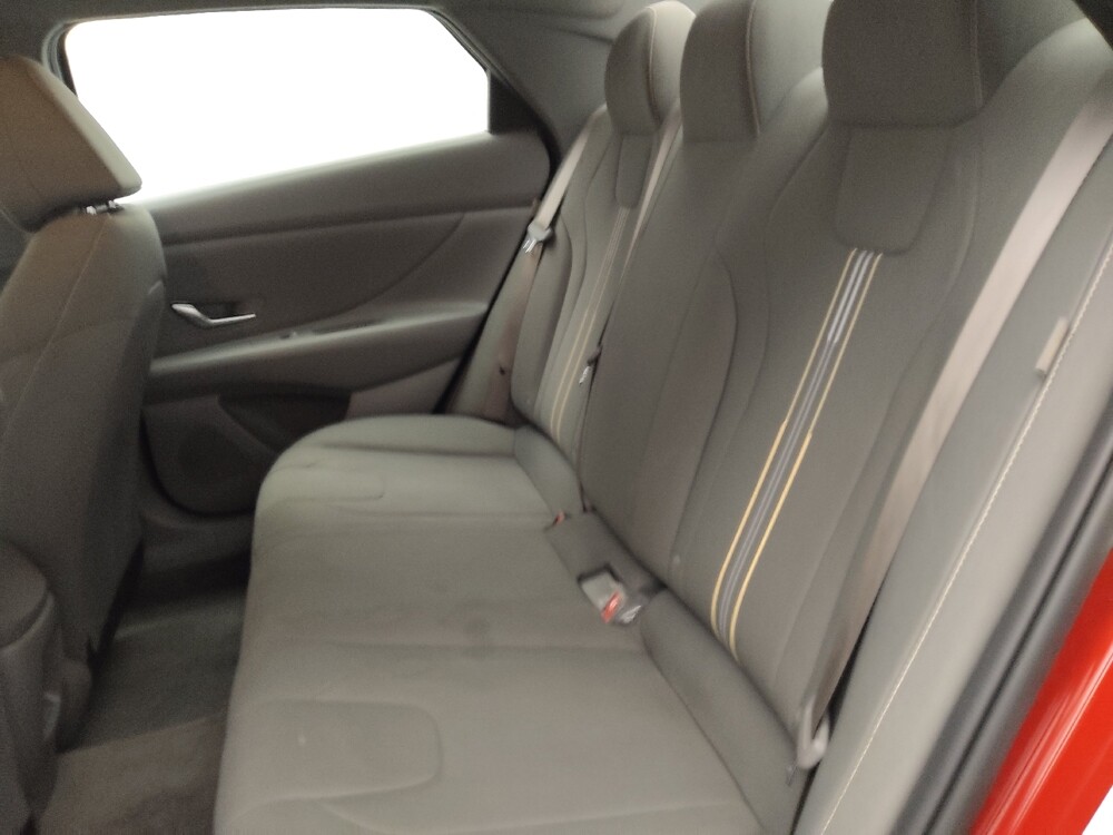 2025 Hyundai Elantra in Albuquerque, NM 87113 - 18124452 18