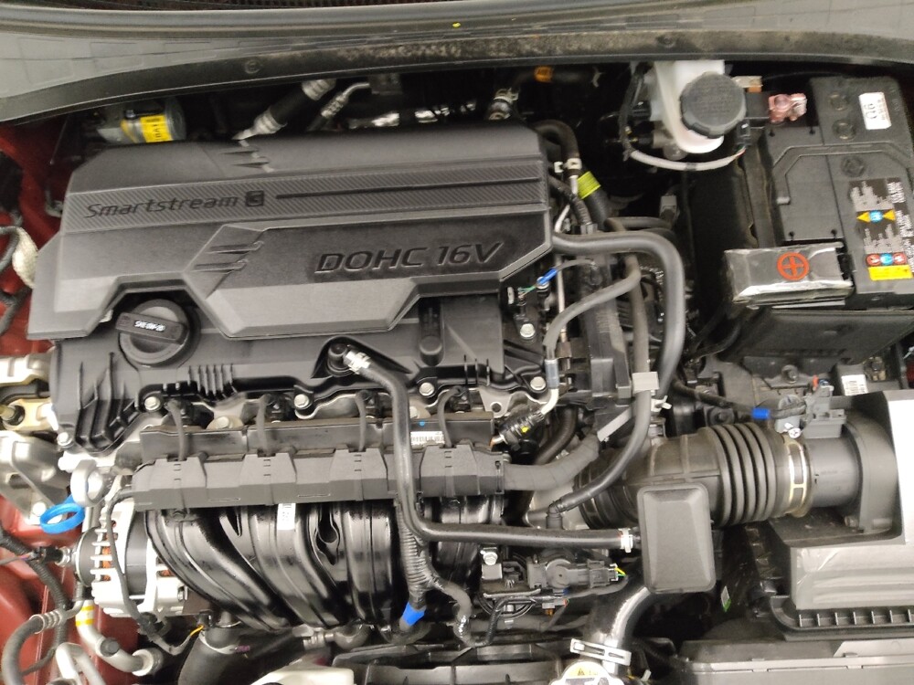 2025 Hyundai Elantra in Albuquerque, NM 87113 - 18124452 30