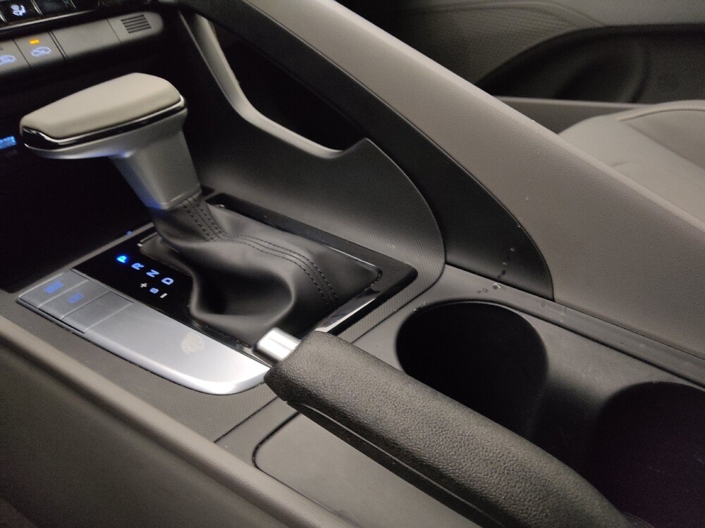 2025 Hyundai Elantra in Albuquerque, NM 87113 - 18124452 26