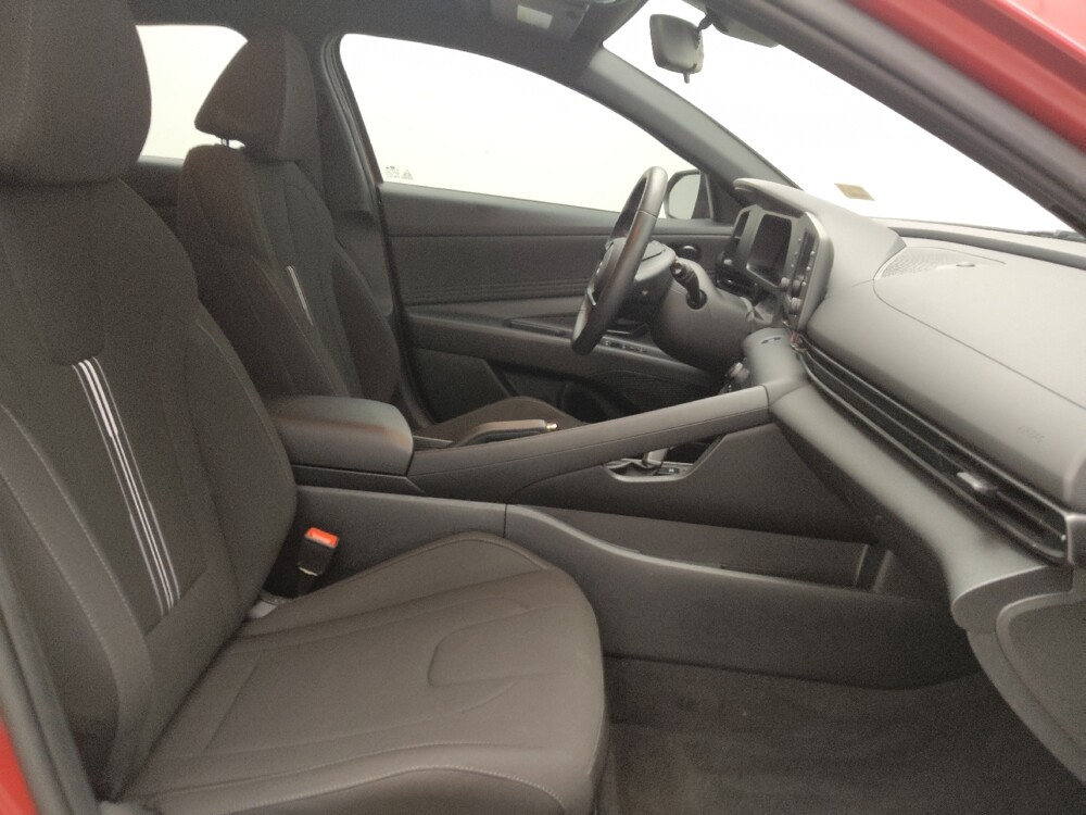 2025 Hyundai Elantra in Colorado Springs, CO 80909 - 18124454 21
