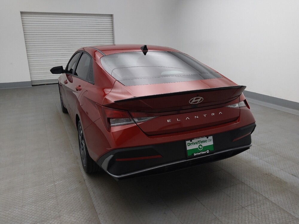 2025 Hyundai Elantra in Colorado Springs, CO 80909 - 18124454 6