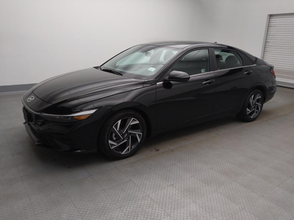 2025 Hyundai Elantra in Albuquerque, NM 87113 - 18124455 2