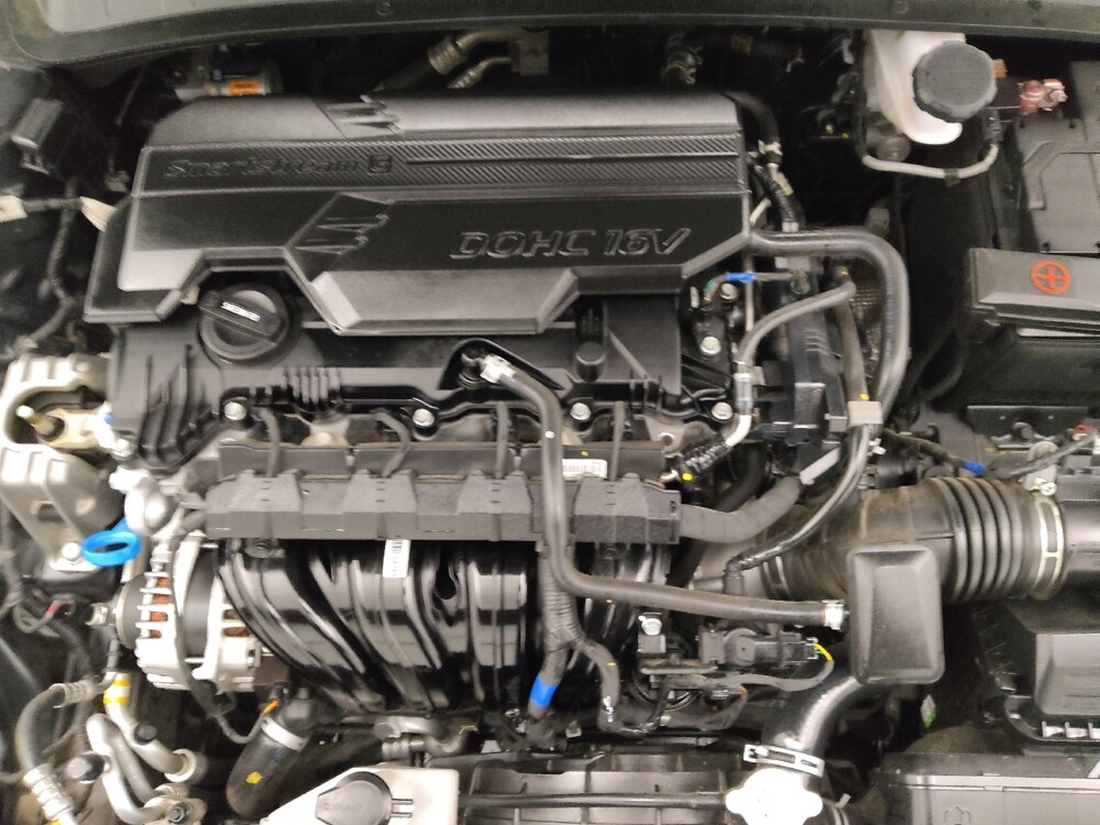 2025 Hyundai Elantra in Albuquerque, NM 87113 - 18124455 30