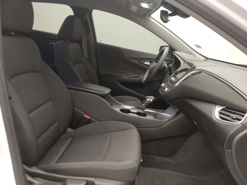 2024 Chevrolet Malibu in Lakewood, CO 80215 - 18124456 21