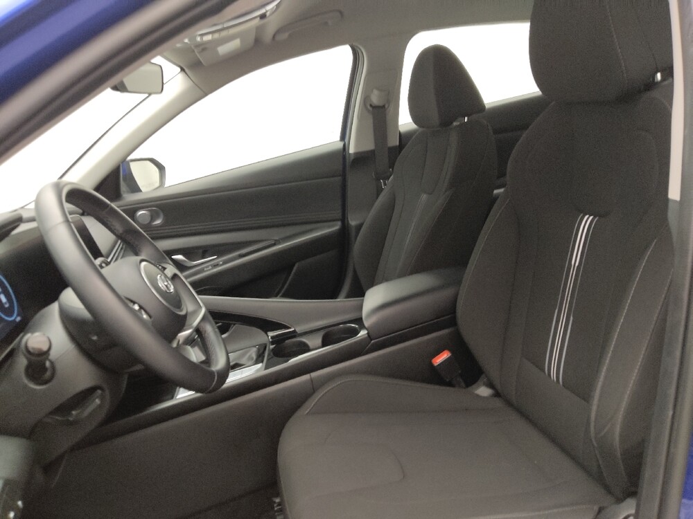 2023 Hyundai Elantra in Lakewood, CO 80215 - 18124461 17