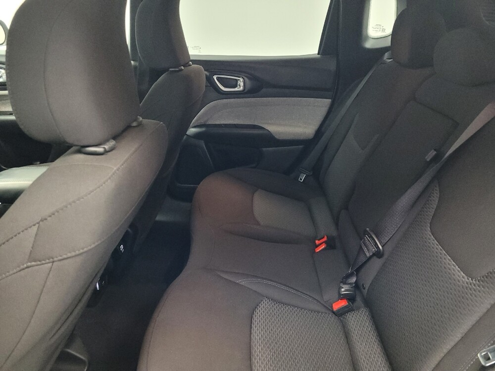 2023 Jeep Compass in Memphis, TN 38115 - 18124473 18