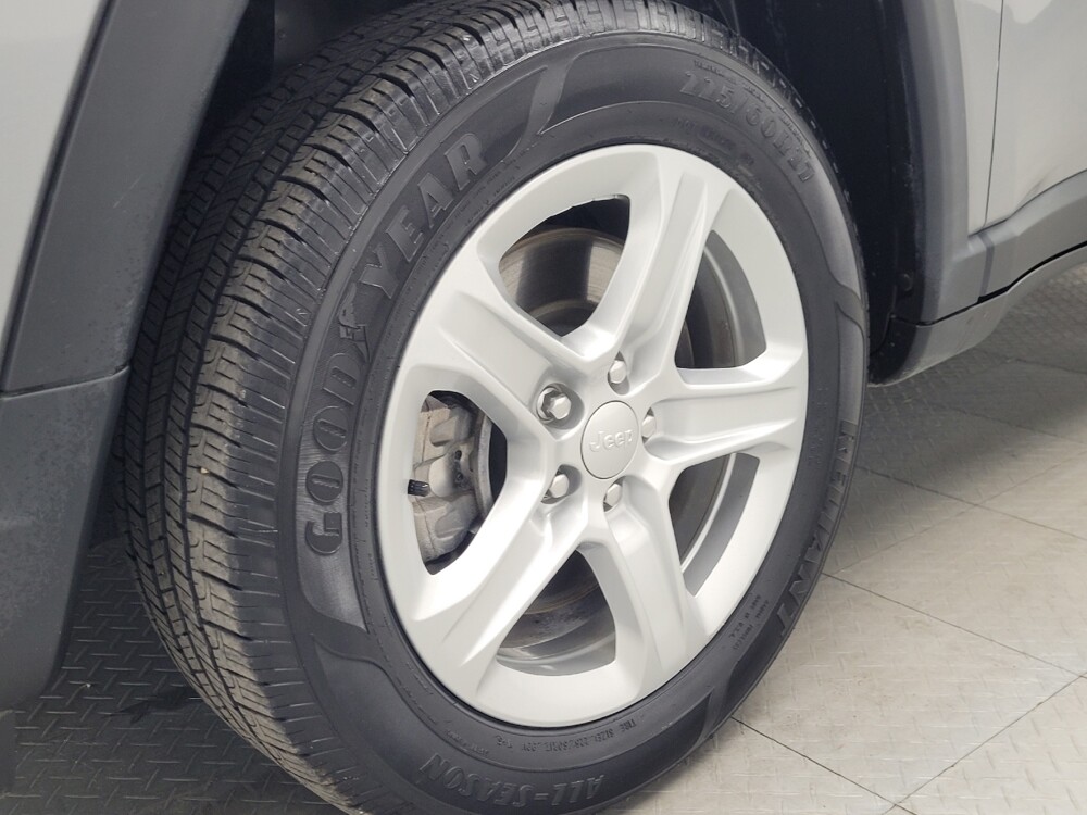 2023 Jeep Compass in Memphis, TN 38115 - 18124473 30