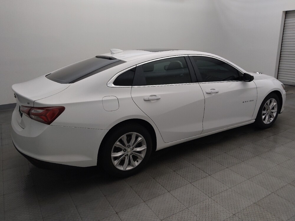 2019 Chevrolet Malibu in Houston, TX 77074 - 18124482 10