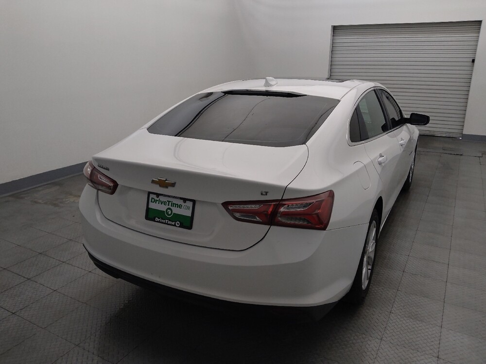 2019 Chevrolet Malibu in Houston, TX 77074 - 18124482 7