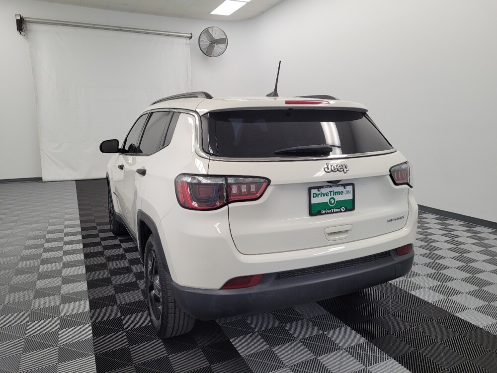 2020 Jeep Compass in Houston, TX 77060 - 18124484 6