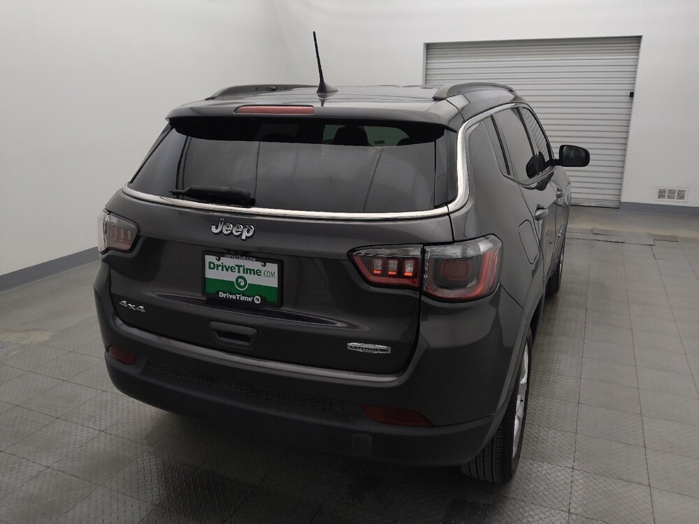 2022 Jeep Compass in Houston, TX 77074 - 18124488 7
