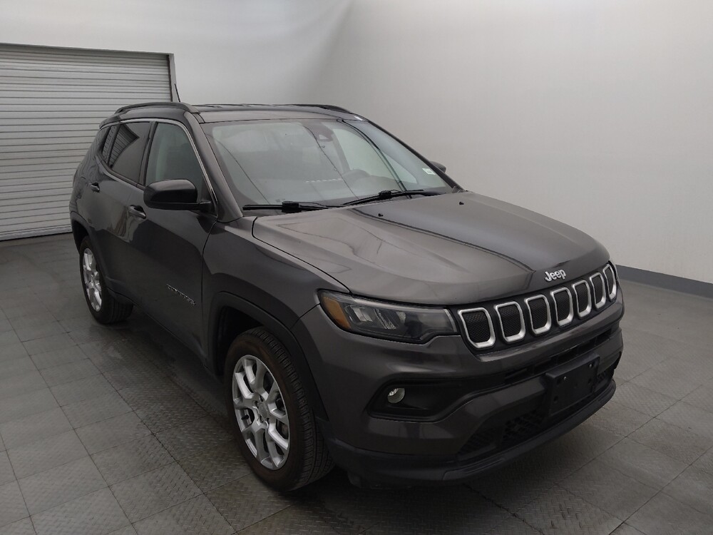 2022 Jeep Compass in Houston, TX 77074 - 18124488 13