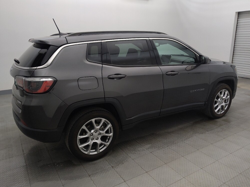2022 Jeep Compass in Houston, TX 77074 - 18124488 10