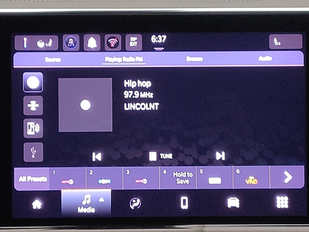 2022 Jeep Compass in Houston, TX 77074 - 18124488 25