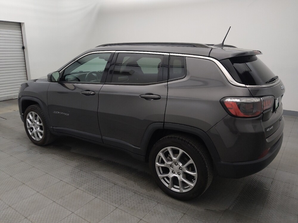 2022 Jeep Compass in Houston, TX 77074 - 18124488 3