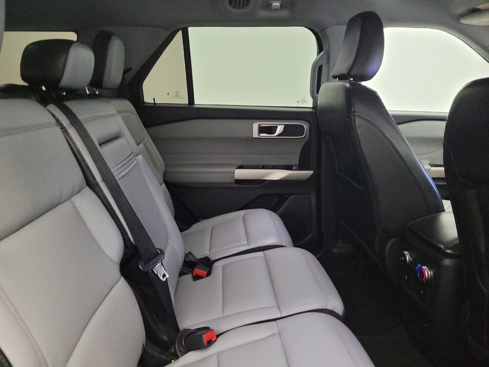 2021 Ford Explorer in Miamisburg, OH 45342 - 18124504 19